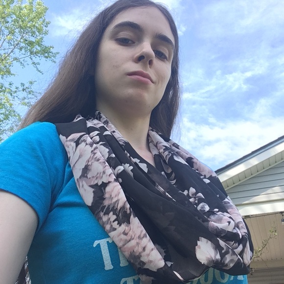 Floral Infinity Scarf - Picture 5 of 5
